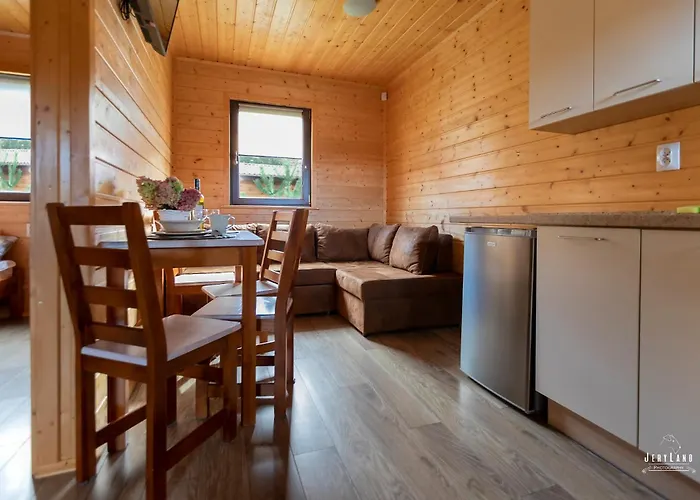 펜션 Domki Rys 보볼린